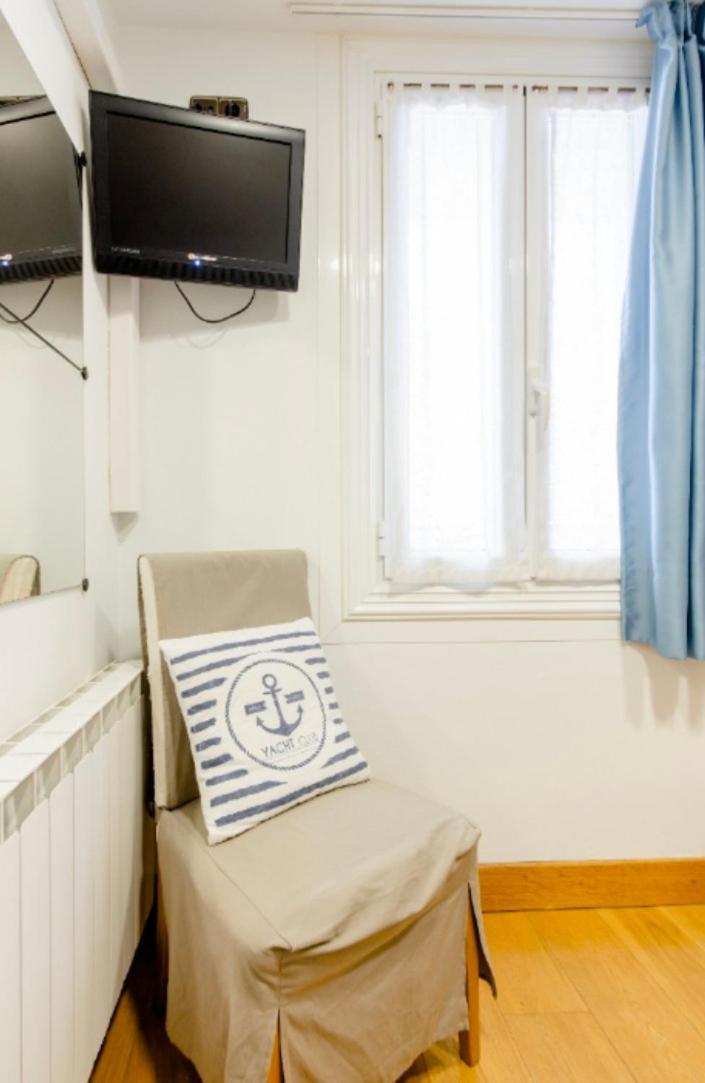 Pension San Vicente Сан Себастиан Екстериор снимка